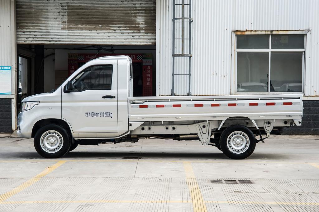 微卡拉貨最新規(guī)定，塑造貨運(yùn)行業(yè)新格局的關(guān)鍵力量