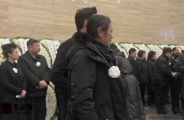 趙忠祥最新消息，科技巨頭引領(lǐng)潮流，全新高科技產(chǎn)品亮相舞臺