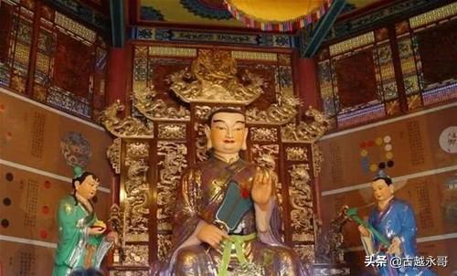 海南道士小明的日常趣事與友情紐帶，最新視頻揭秘