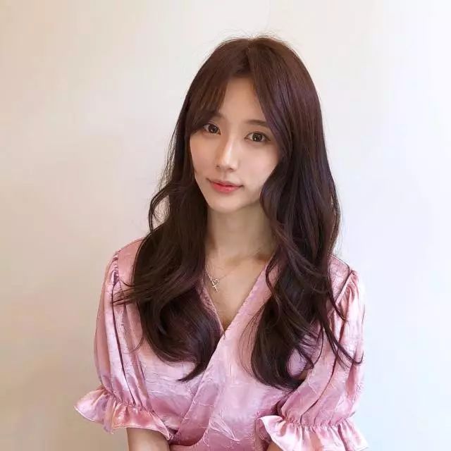 2024中長發(fā)最新發(fā)型女，指南與步驟詳解，打造時尚發(fā)型！