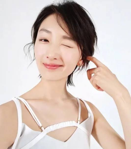 多元審美時(shí)代下的獨(dú)特魅力，小眼睛明星的魅力風(fēng)采