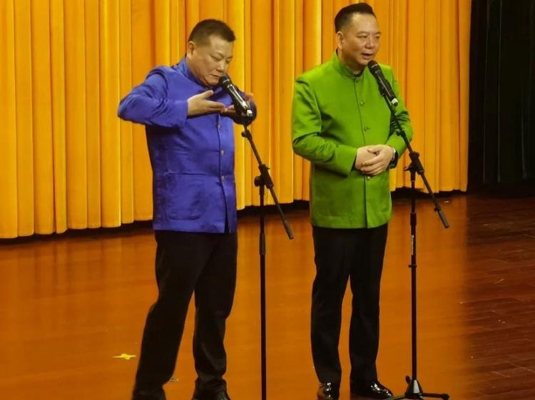 滑稽演員徐磊的老公，舞臺背后的靈魂伴侶