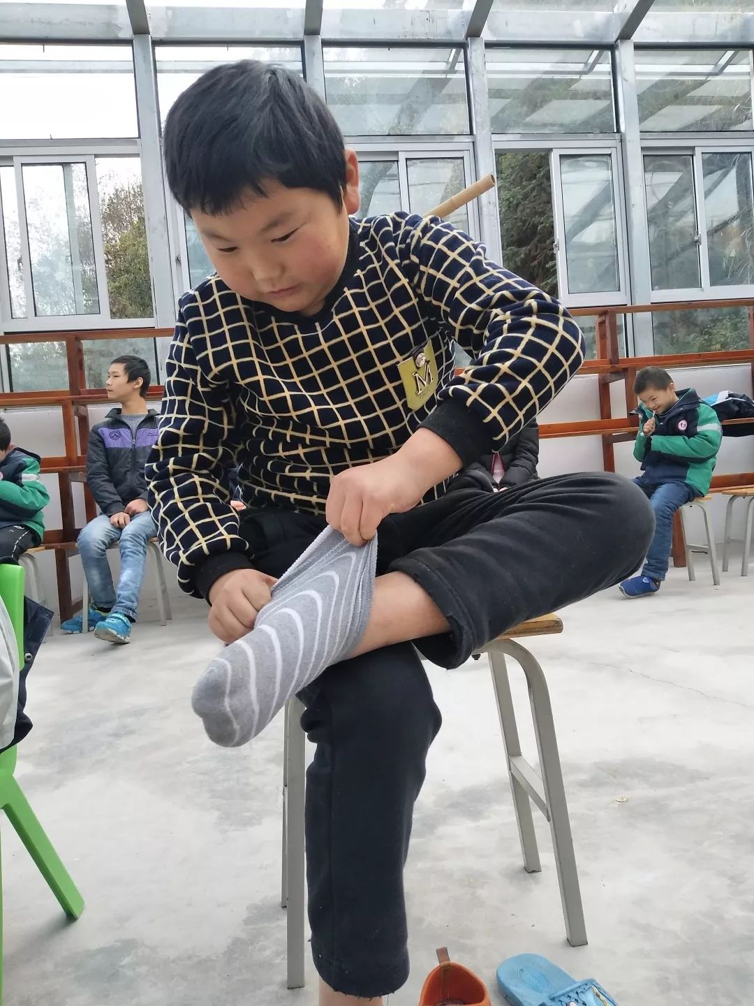 穿襪子比賽，心靈與自然的競技之旅