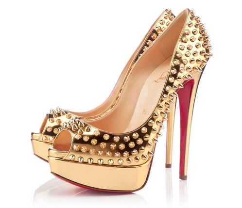 最新鞋業(yè)加盟資訊大揭秘，加盟趨勢(shì)、熱門品牌一網(wǎng)打盡！