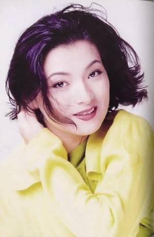 80后女演員的心靈之旅，探尋自然美景中的內心寧靜