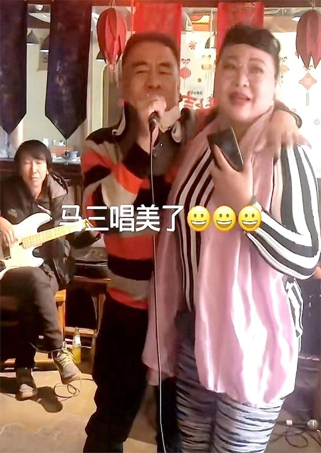 姚三馬新視頻火爆小紅書，熱議焦點，爆款來襲！