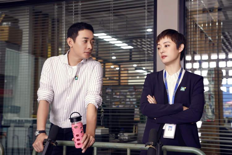 羅晉最新電視劇，自信成長之路的勵志故事