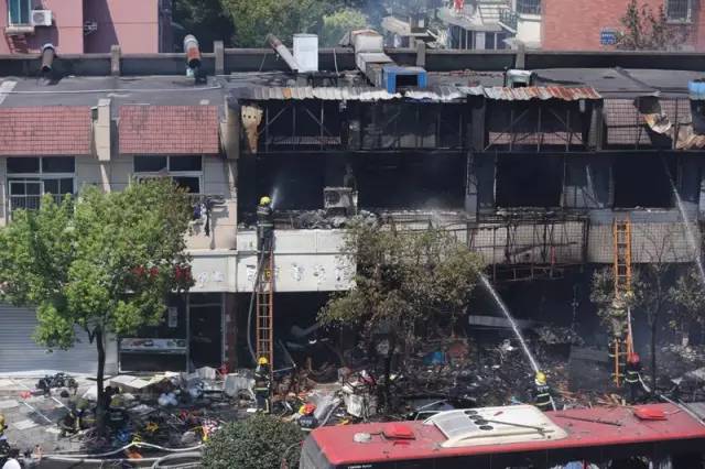 杭州爆炸事件最新圖片，溫馨日常小故事回顧