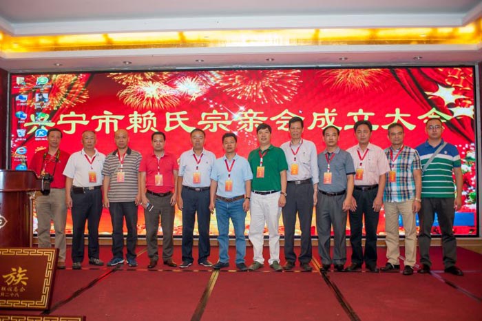 賴氏最新動態(tài)引領科技潮流，重塑未來生活體驗新篇章