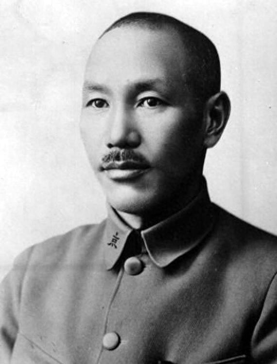 權(quán)力風(fēng)云掀起熱議風(fēng)暴，最新動態(tài)引領(lǐng)討論潮流