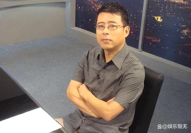阿丘最新微博，社交媒體時(shí)代的言論自由與責(zé)任探討